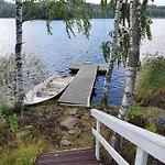 Semesterbostad Tarula *