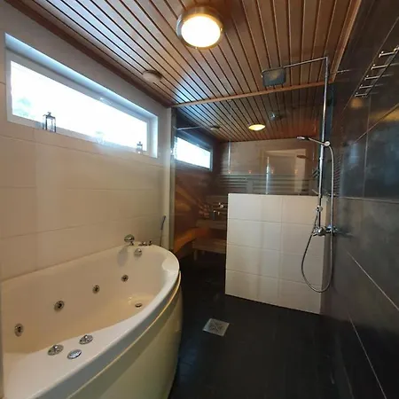 Loma-asunnot Tarula *